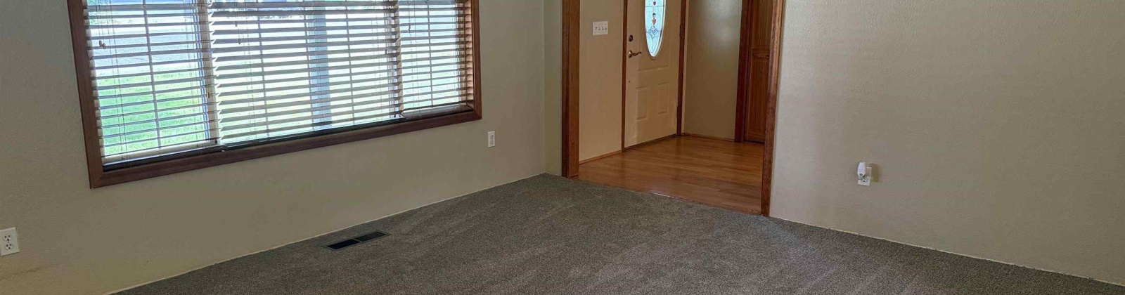 Riverward Ct., Pasco, Washington 99301, 3 Bedrooms Bedrooms, ,2 BathroomsBathrooms,For Sale,Riverward Ct.,284985