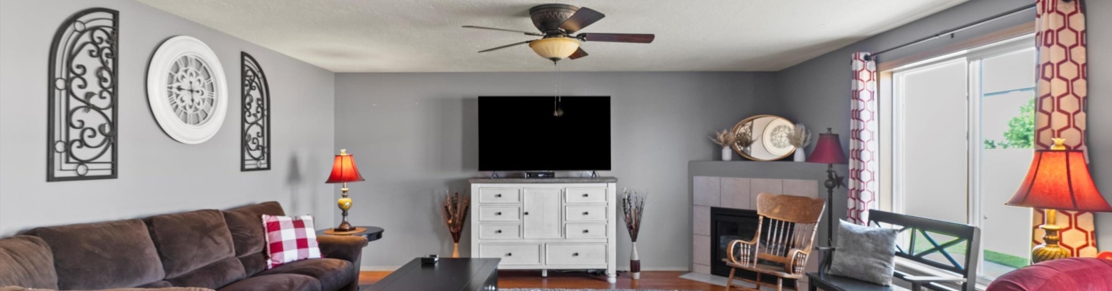Dayton Ct., Kennewick, Washington 99337-5250, 4 Bedrooms Bedrooms, ,3 BathroomsBathrooms,For Sale,Dayton Ct.,284971
