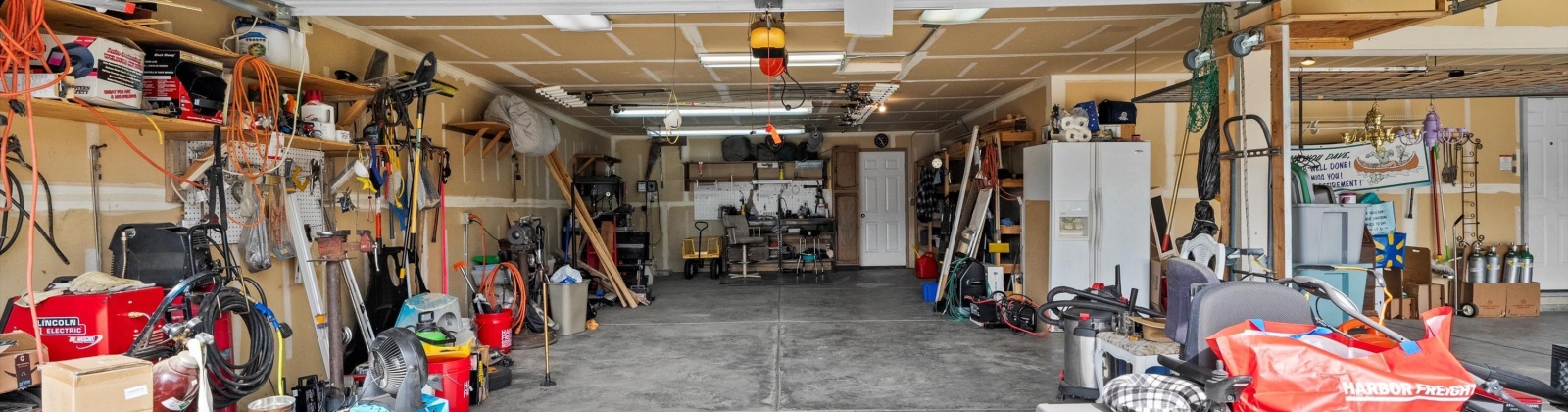 Dayton Ct., Kennewick, Washington 99337-5250, 4 Bedrooms Bedrooms, ,3 BathroomsBathrooms,For Sale,Dayton Ct.,284971