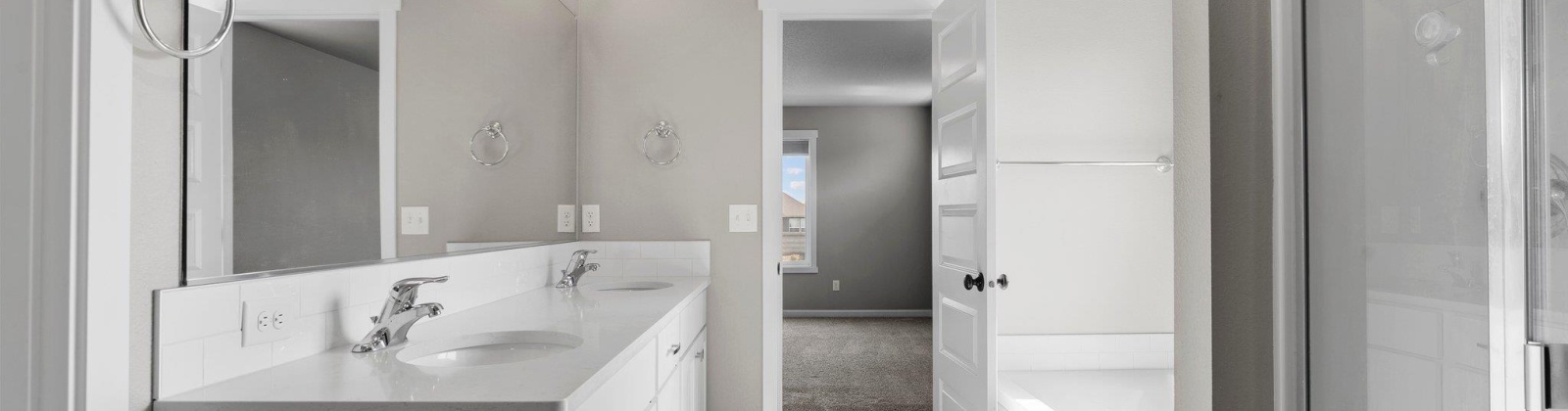Lennox St., West Richland, Washington 99353, 5 Bedrooms Bedrooms, ,3 BathroomsBathrooms,For Sale,Lennox St.,284979