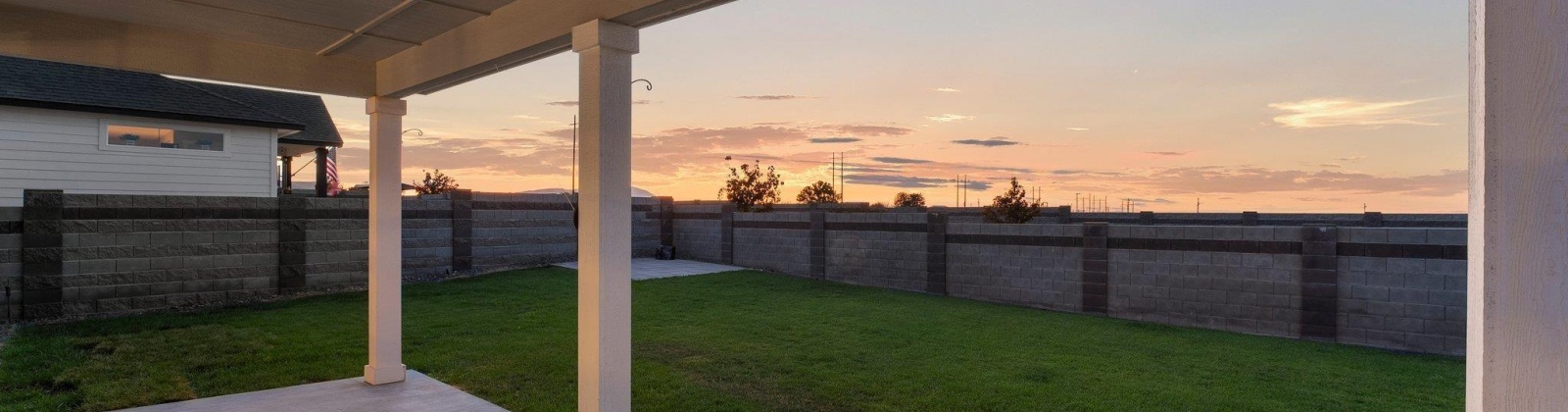 Lennox St., West Richland, Washington 99353, 5 Bedrooms Bedrooms, ,3 BathroomsBathrooms,For Sale,Lennox St.,284979