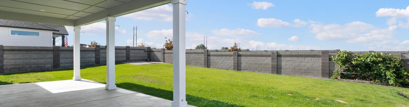 Lennox St., West Richland, Washington 99353, 5 Bedrooms Bedrooms, ,3 BathroomsBathrooms,For Sale,Lennox St.,284979