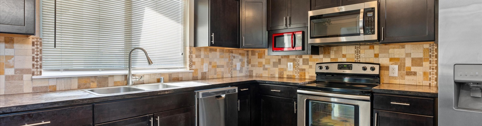 Almira Ave, Connell, Washington 99326, 3 Bedrooms Bedrooms, ,3 BathroomsBathrooms,For Sale,Almira Ave,284980