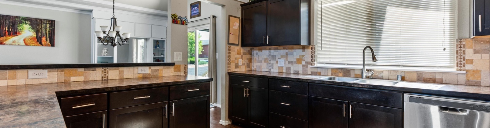 Almira Ave, Connell, Washington 99326, 3 Bedrooms Bedrooms, ,3 BathroomsBathrooms,For Sale,Almira Ave,284980