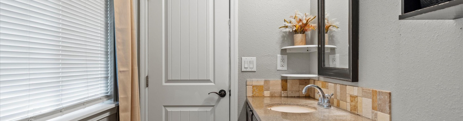 Almira Ave, Connell, Washington 99326, 3 Bedrooms Bedrooms, ,3 BathroomsBathrooms,For Sale,Almira Ave,284980