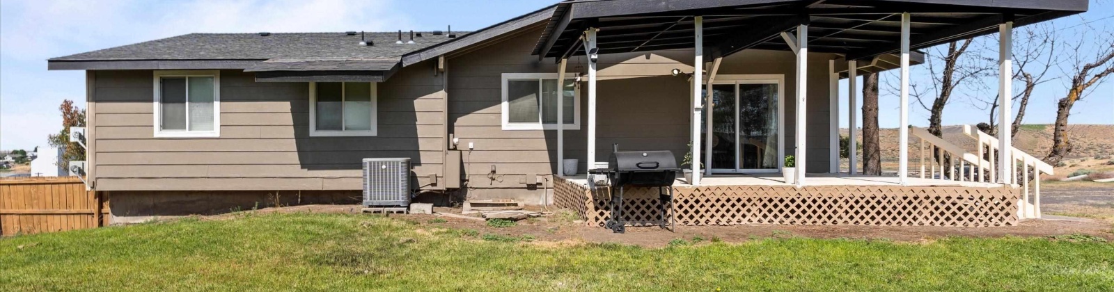 Almira Ave, Connell, Washington 99326, 3 Bedrooms Bedrooms, ,3 BathroomsBathrooms,For Sale,Almira Ave,284980