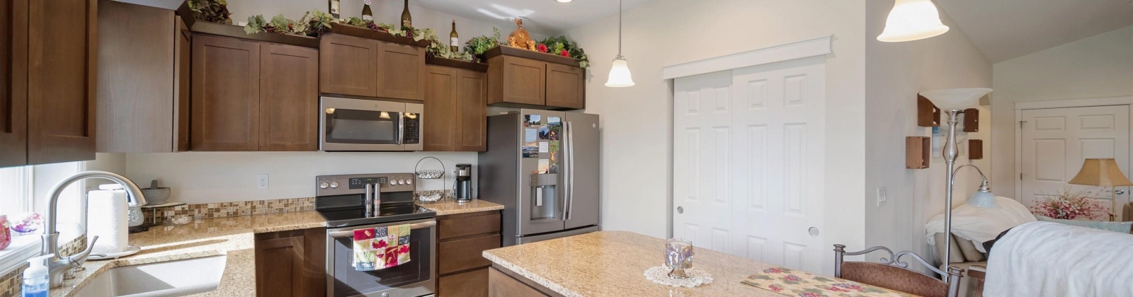 Sophie Rae Ct., Pasco, Washington 99301-4775, 3 Bedrooms Bedrooms, ,2 BathroomsBathrooms,Site Built-owned Lot,For Sale,Sophie Rae Ct.,284972