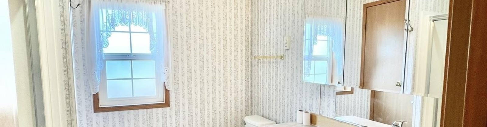 5th st, Sunnyside, Washington 98944, 3 Bedrooms Bedrooms, ,2 BathroomsBathrooms,For Sale,5th st,285014