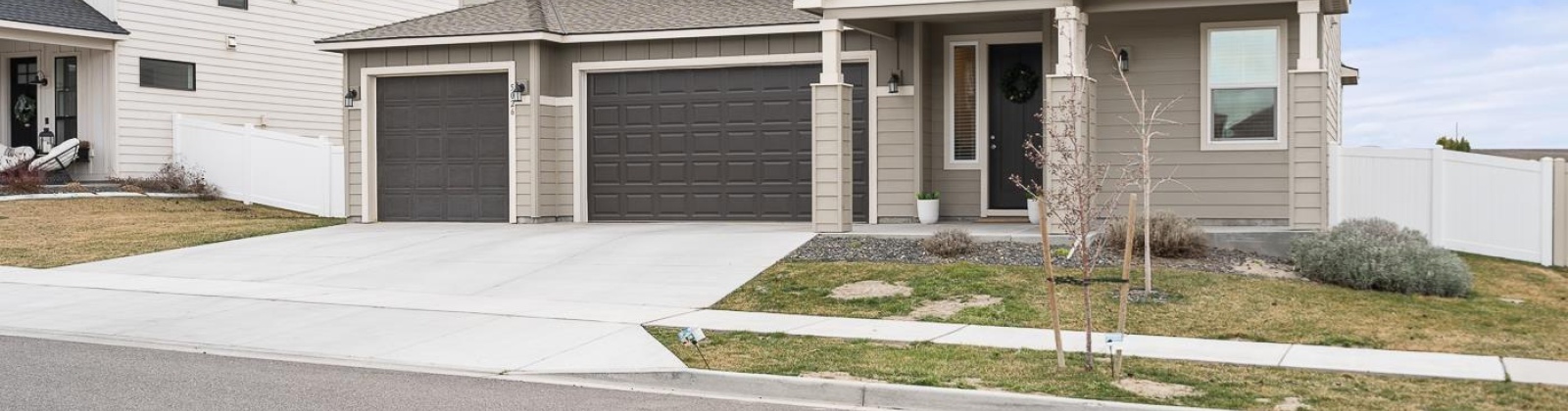 Smitty Dr, Richland, Washington 99352, 4 Bedrooms Bedrooms, ,4 BathroomsBathrooms,For Sale,Smitty Dr,285012