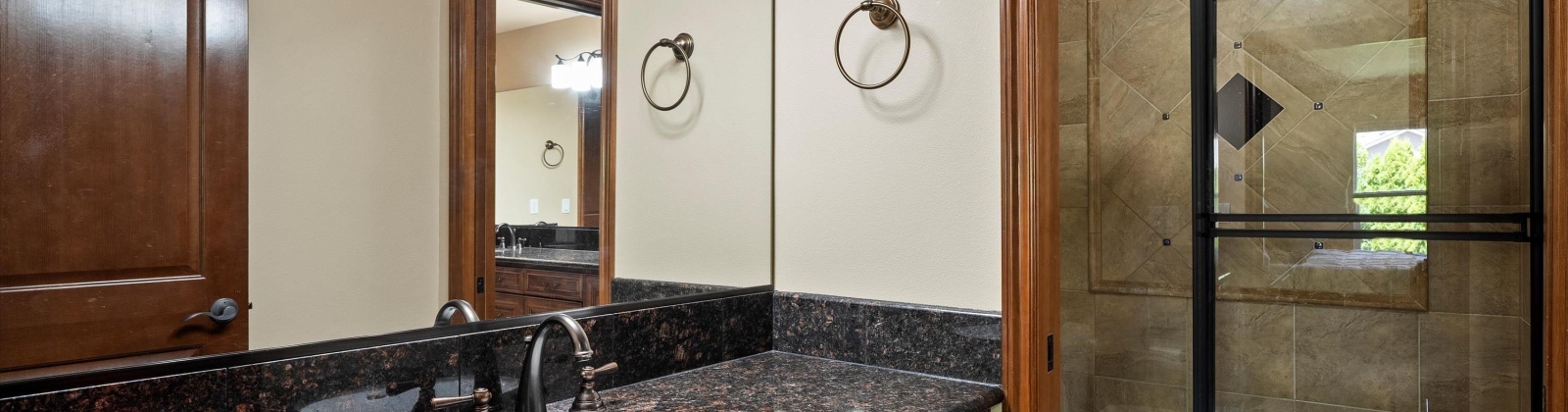 Riverbend Dr, Richland, Washington 99352, 4 Bedrooms Bedrooms, ,3 BathroomsBathrooms,For Sale,Riverbend Dr,285011