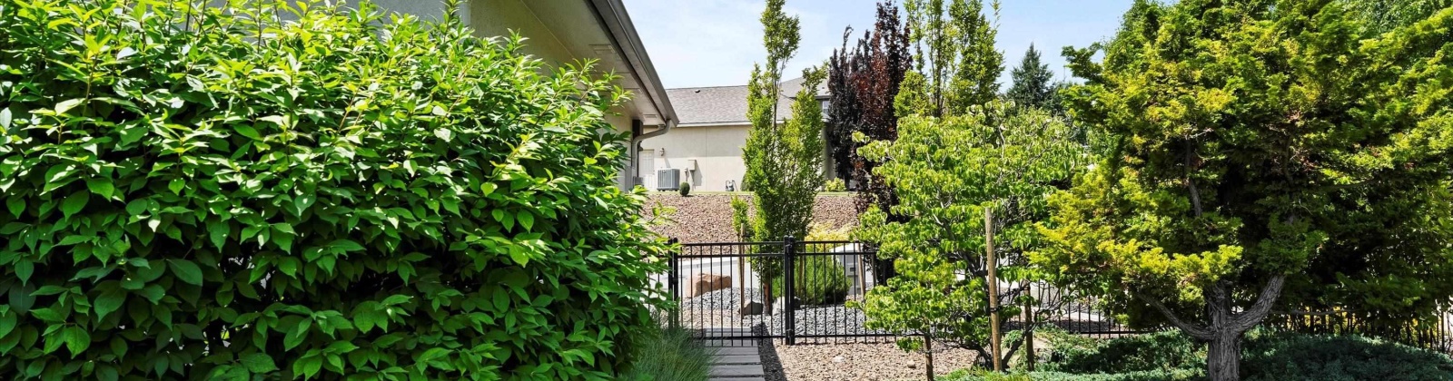 Riverbend Dr, Richland, Washington 99352, 4 Bedrooms Bedrooms, ,3 BathroomsBathrooms,For Sale,Riverbend Dr,285011
