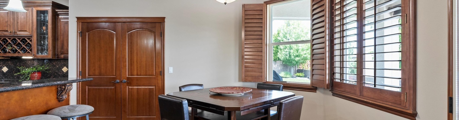 Riverbend Dr, Richland, Washington 99352, 4 Bedrooms Bedrooms, ,3 BathroomsBathrooms,For Sale,Riverbend Dr,285011