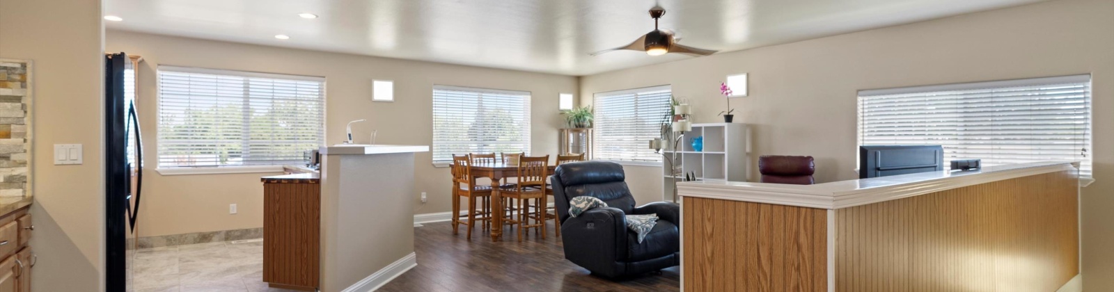 Canyon Ave, Kennewick, Washington 99336, 4 Bedrooms Bedrooms, ,4 BathroomsBathrooms,For Sale,Canyon Ave,285008