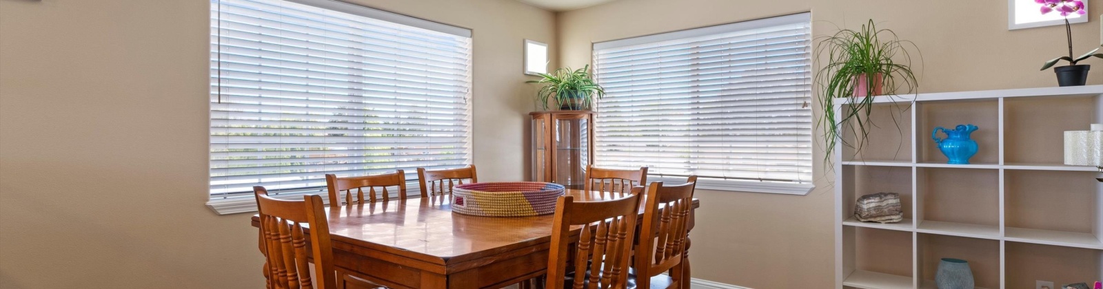 Canyon Ave, Kennewick, Washington 99336, 4 Bedrooms Bedrooms, ,4 BathroomsBathrooms,For Sale,Canyon Ave,285008