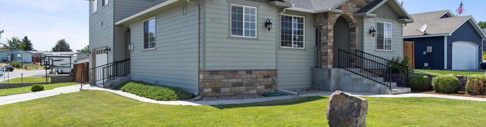 Canyon Ave, Kennewick, Washington 99336, 4 Bedrooms Bedrooms, ,4 BathroomsBathrooms,For Sale,Canyon Ave,285008