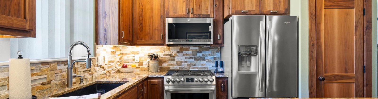 Canyon Ave, Kennewick, Washington 99336, 4 Bedrooms Bedrooms, ,4 BathroomsBathrooms,For Sale,Canyon Ave,285008