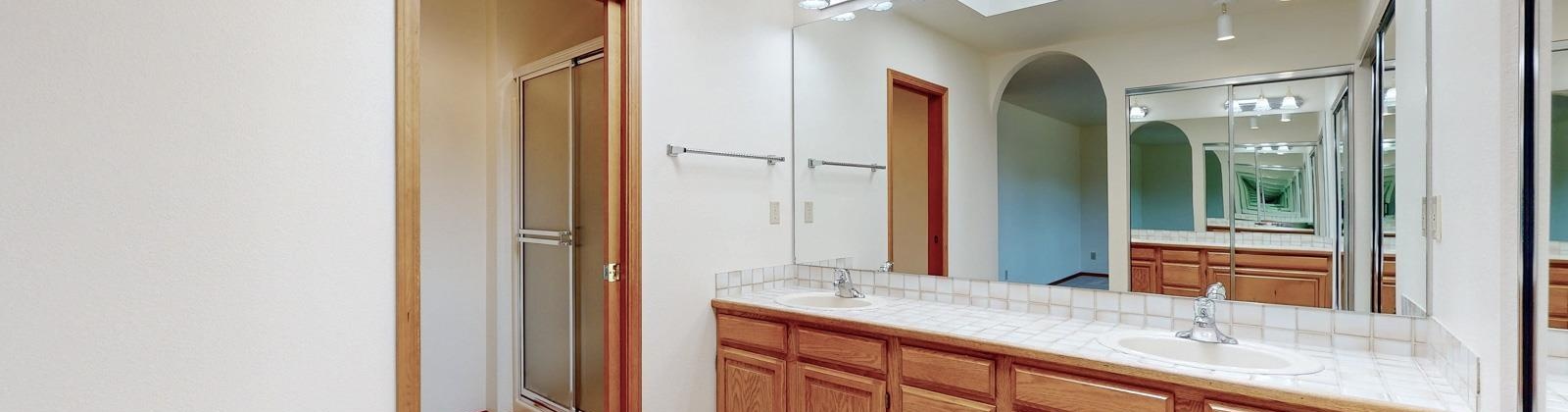 Westmoreland Drive, Richland, Washington 99354, 4 Bedrooms Bedrooms, ,2 BathroomsBathrooms,Site Built-owned Lot,For Sale,Westmoreland Drive,285007