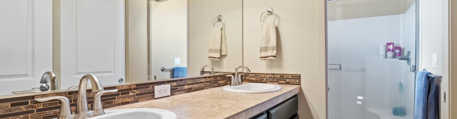 Edison, Connell, Washington 99326, 4 Bedrooms Bedrooms, ,3 BathroomsBathrooms,Site Built-owned Lot,For Sale,Edison,283038
