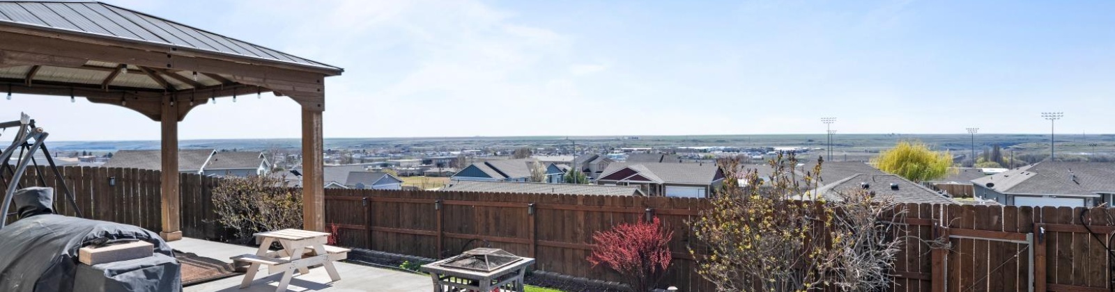 Edison, Connell, Washington 99326, 4 Bedrooms Bedrooms, ,3 BathroomsBathrooms,Site Built-owned Lot,For Sale,Edison,283038