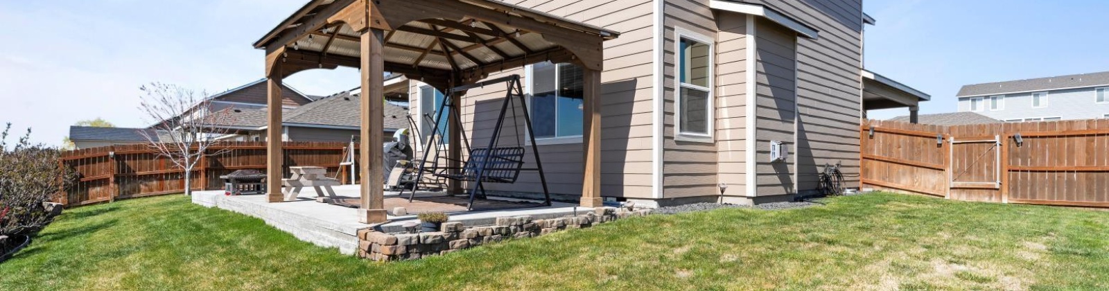 Edison, Connell, Washington 99326, 4 Bedrooms Bedrooms, ,3 BathroomsBathrooms,Site Built-owned Lot,For Sale,Edison,283038