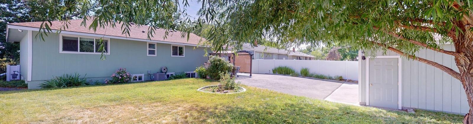 Newcomer Street, Richland, Washington 99354, 4 Bedrooms Bedrooms, ,2 BathroomsBathrooms,Site Built-owned Lot,For Sale,Newcomer Street,284988