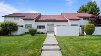 Nicklaus Ct., Richland, Washington 99352, 2 Bedrooms Bedrooms, ,3 BathroomsBathrooms,Town House,For Sale,Nicklaus Ct.,284992