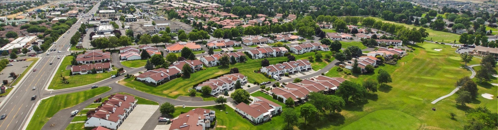 Nicklaus Ct., Richland, Washington 99352, 2 Bedrooms Bedrooms, ,3 BathroomsBathrooms,Town House,For Sale,Nicklaus Ct.,284992