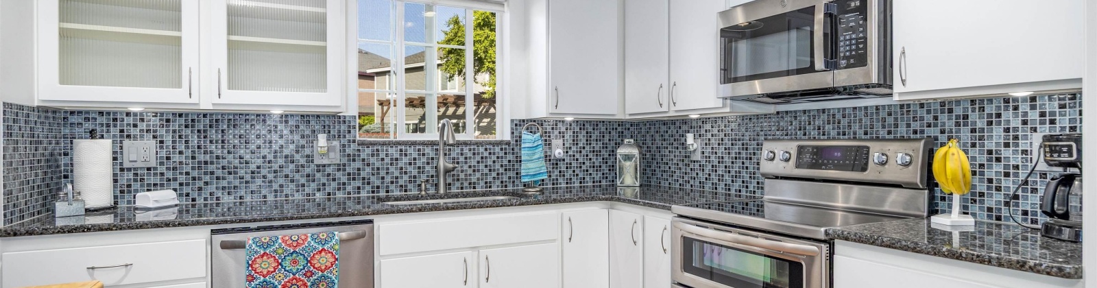 32nd Ave, Kennewick, Washington 99337, 3 Bedrooms Bedrooms, ,2 BathroomsBathrooms,Site Built-owned Lot,For Sale,32nd Ave,285000