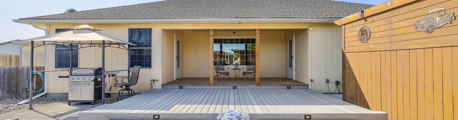 32nd Ave, Kennewick, Washington 99337, 3 Bedrooms Bedrooms, ,2 BathroomsBathrooms,Site Built-owned Lot,For Sale,32nd Ave,285000