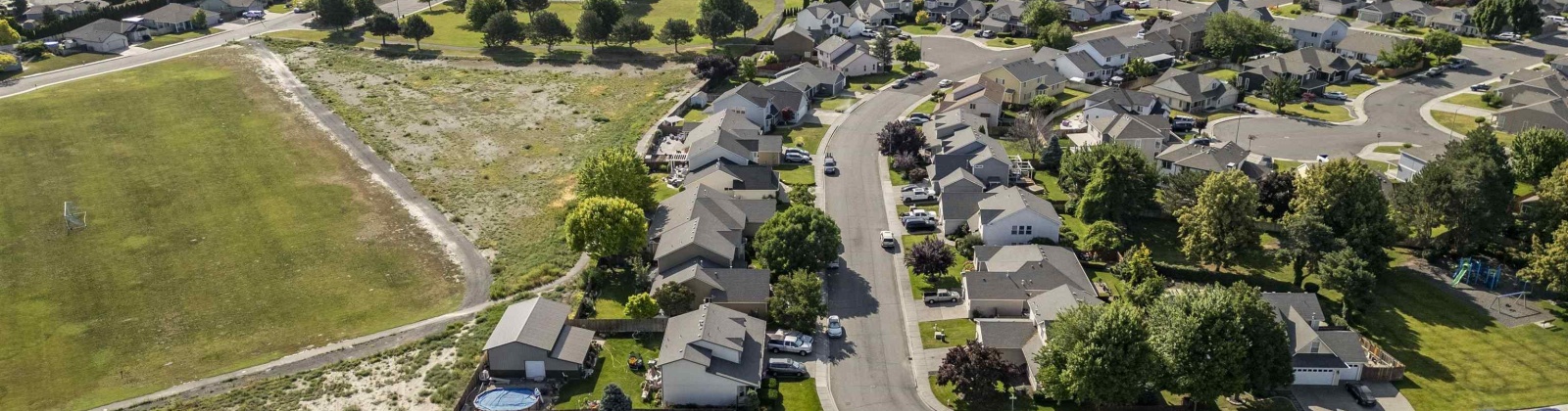 32nd Ave, Kennewick, Washington 99337, 3 Bedrooms Bedrooms, ,2 BathroomsBathrooms,Site Built-owned Lot,For Sale,32nd Ave,285000