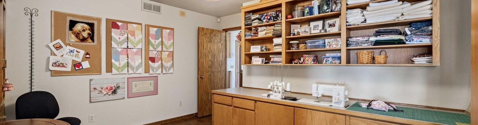 Olsen Road, Grandview, Washington 98930, 4 Bedrooms Bedrooms, ,5 BathroomsBathrooms,For Sale,Olsen Road,284996