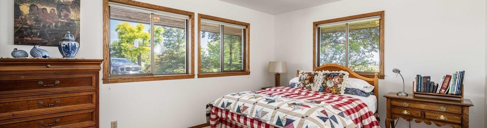 Olsen Road, Grandview, Washington 98930, 4 Bedrooms Bedrooms, ,5 BathroomsBathrooms,For Sale,Olsen Road,284996