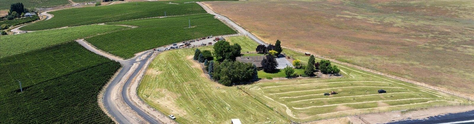 Olsen Road, Grandview, Washington 98930, 4 Bedrooms Bedrooms, ,5 BathroomsBathrooms,For Sale,Olsen Road,284996