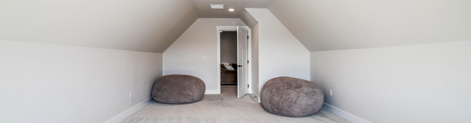 Steeplechase Dr, Kennewick, Washington 99338, 5 Bedrooms Bedrooms, ,3 BathroomsBathrooms,Site Built-owned Lot,For Sale,Steeplechase Dr,284993