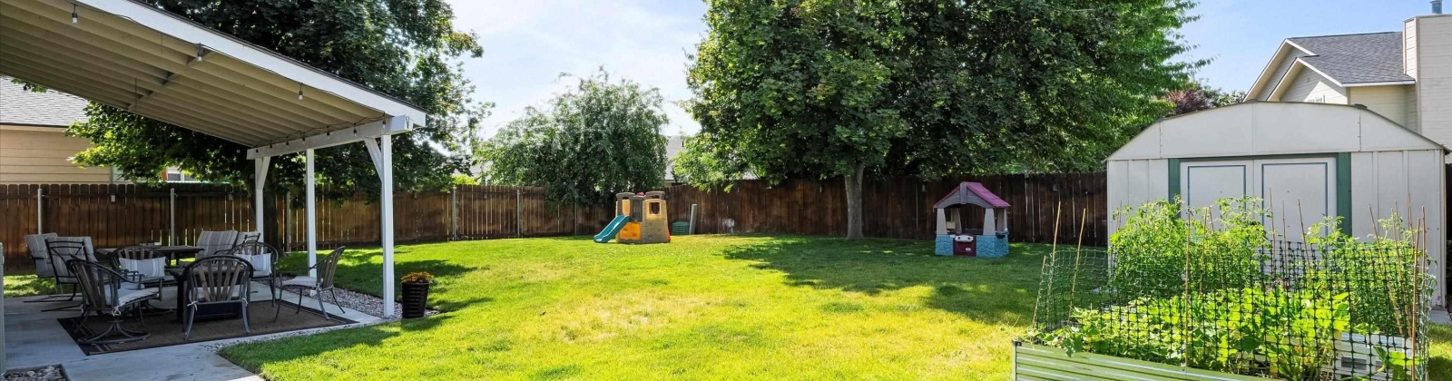 Quebec St, Kennewick, Washington 99336, 3 Bedrooms Bedrooms, ,3 BathroomsBathrooms,Site Built-owned Lot,For Sale,Quebec St,285002