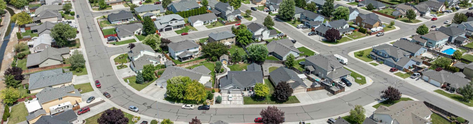 Tacoma Pl, Kennewick, Washington 99337, 5 Bedrooms Bedrooms, ,3 BathroomsBathrooms,Site Built-owned Lot,For Sale,Tacoma Pl,285003