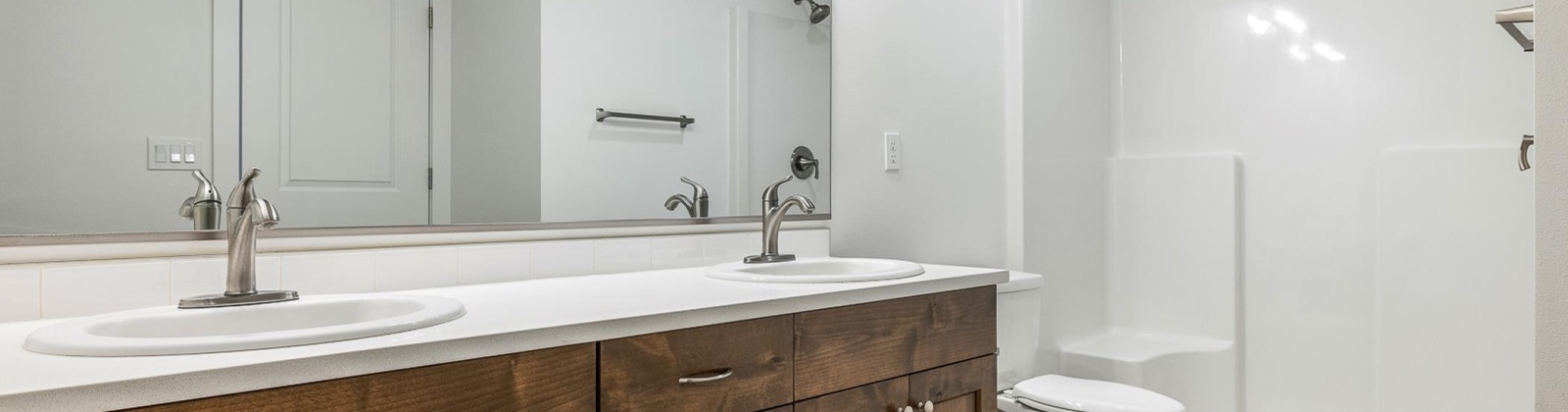 Bedrock Loop, West Richland, Washington 99353, 3 Bedrooms Bedrooms, ,3 BathroomsBathrooms,Town House,For Sale,Bedrock Loop,285015