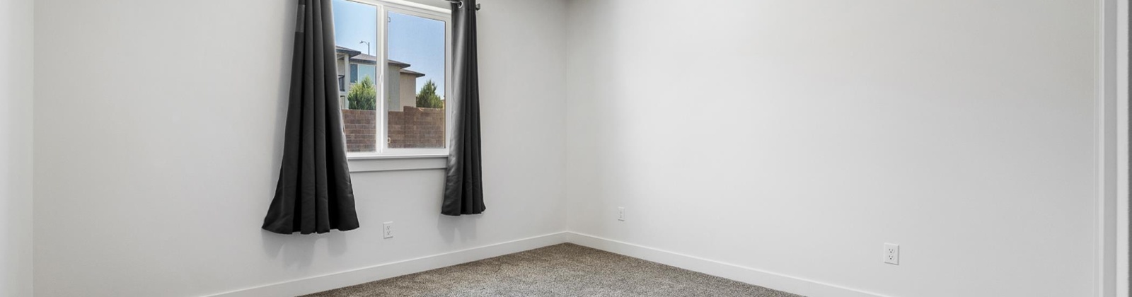 Bedrock Loop, West Richland, Washington 99353, 3 Bedrooms Bedrooms, ,3 BathroomsBathrooms,Town House,For Sale,Bedrock Loop,285015