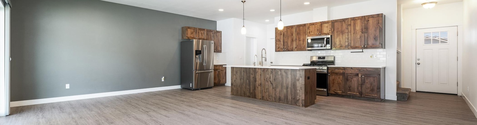 Bedrock Loop, West Richland, Washington 99353, 3 Bedrooms Bedrooms, ,3 BathroomsBathrooms,Town House,For Sale,Bedrock Loop,285015