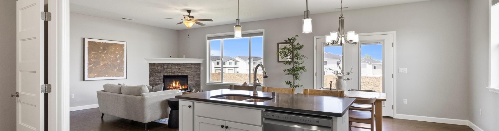 38th, Kennewick, Washington 99338, 3 Bedrooms Bedrooms, ,2 BathroomsBathrooms,Site Built-owned Lot,For Sale,38th,285017