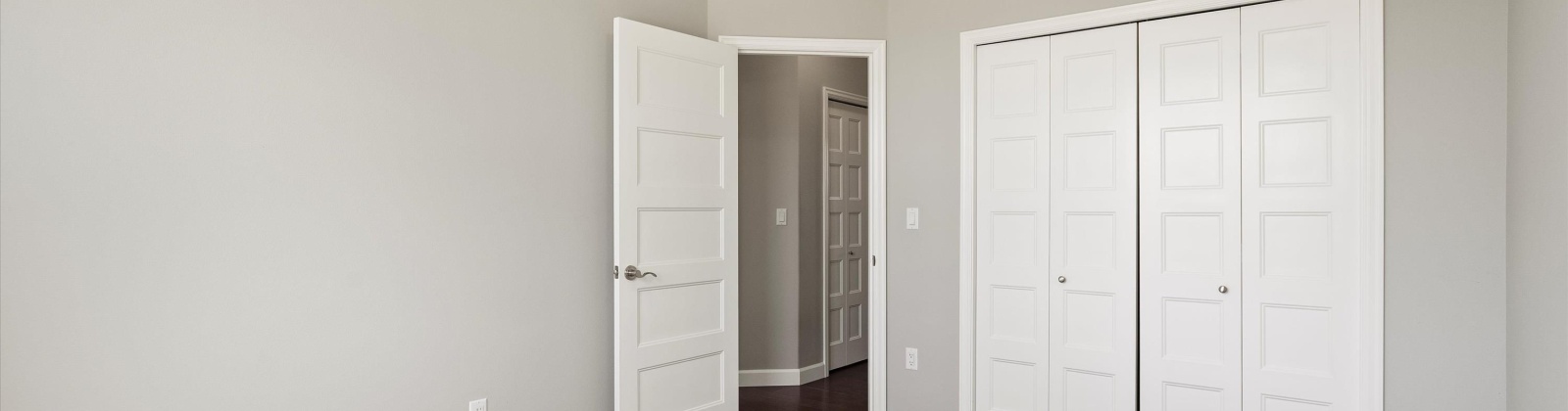 38th, Kennewick, Washington 99338, 3 Bedrooms Bedrooms, ,2 BathroomsBathrooms,Site Built-owned Lot,For Sale,38th,285017