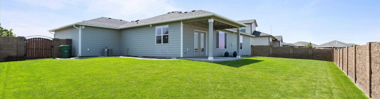 38th, Kennewick, Washington 99338, 3 Bedrooms Bedrooms, ,2 BathroomsBathrooms,Site Built-owned Lot,For Sale,38th,285017