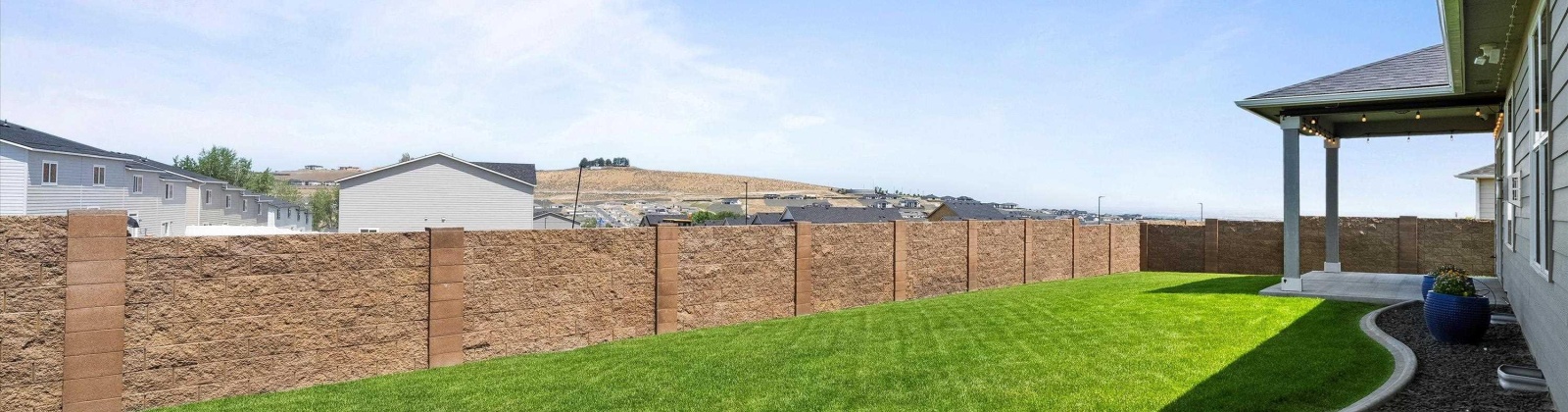 38th, Kennewick, Washington 99338, 3 Bedrooms Bedrooms, ,2 BathroomsBathrooms,Site Built-owned Lot,For Sale,38th,285017