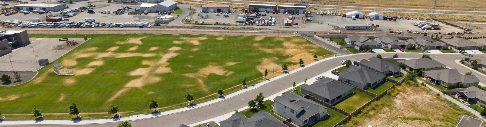38th, Kennewick, Washington 99338, 3 Bedrooms Bedrooms, ,2 BathroomsBathrooms,Site Built-owned Lot,For Sale,38th,285017