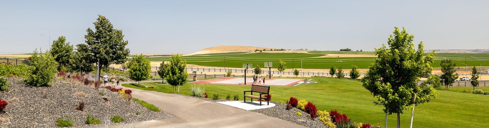 Lennox St, West Richland, Washington 99353, 3 Bedrooms Bedrooms, ,2 BathroomsBathrooms,Site Built-owned Lot,For Sale,Lennox St,285020