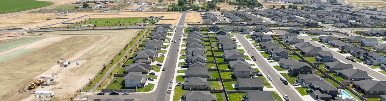 Lennox St, West Richland, Washington 99353, 3 Bedrooms Bedrooms, ,2 BathroomsBathrooms,Site Built-owned Lot,For Sale,Lennox St,285020