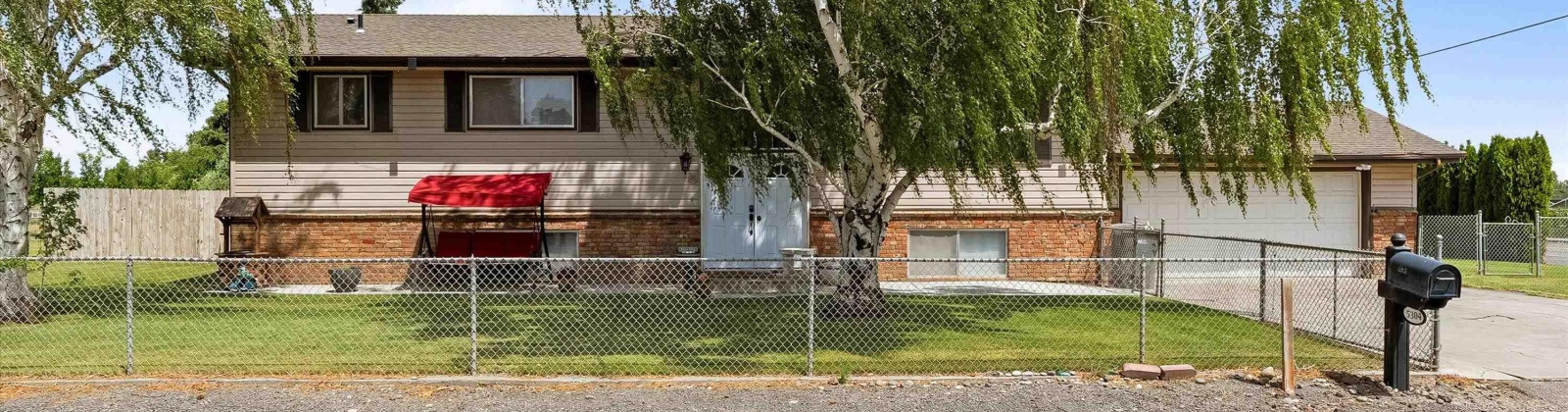 8th Ave, Kennewick, Washington 99337, 5 Bedrooms Bedrooms, ,3 BathroomsBathrooms,Site Built-owned Lot,For Sale,8th Ave,285022
