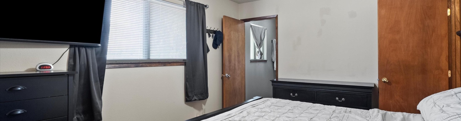 8th Ave, Kennewick, Washington 99337, 5 Bedrooms Bedrooms, ,3 BathroomsBathrooms,Site Built-owned Lot,For Sale,8th Ave,285022