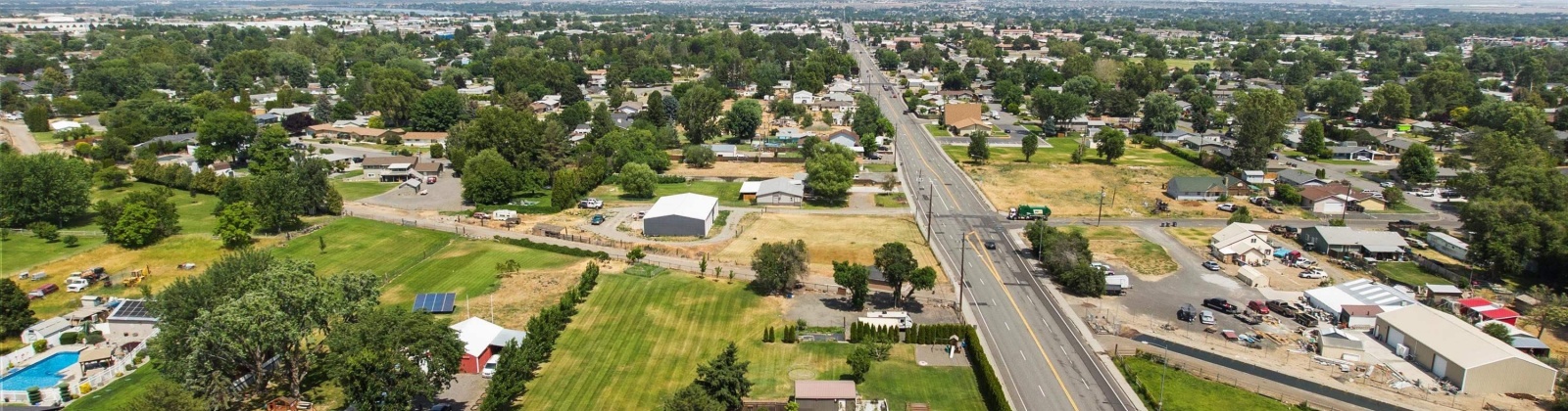 8th Ave, Kennewick, Washington 99337, 5 Bedrooms Bedrooms, ,3 BathroomsBathrooms,Site Built-owned Lot,For Sale,8th Ave,285022