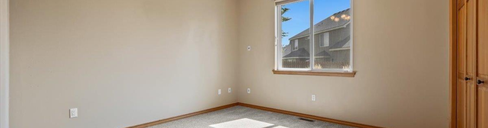 Nevada St., Kennewick, Washington 99336, 4 Bedrooms Bedrooms, ,2 BathroomsBathrooms,Site Built-owned Lot,For Sale,Nevada St.,285023
